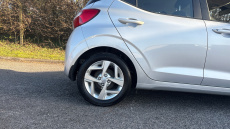 Hyundai i10 1.0 MPi SE Connect 5dr Petrol Hatchback